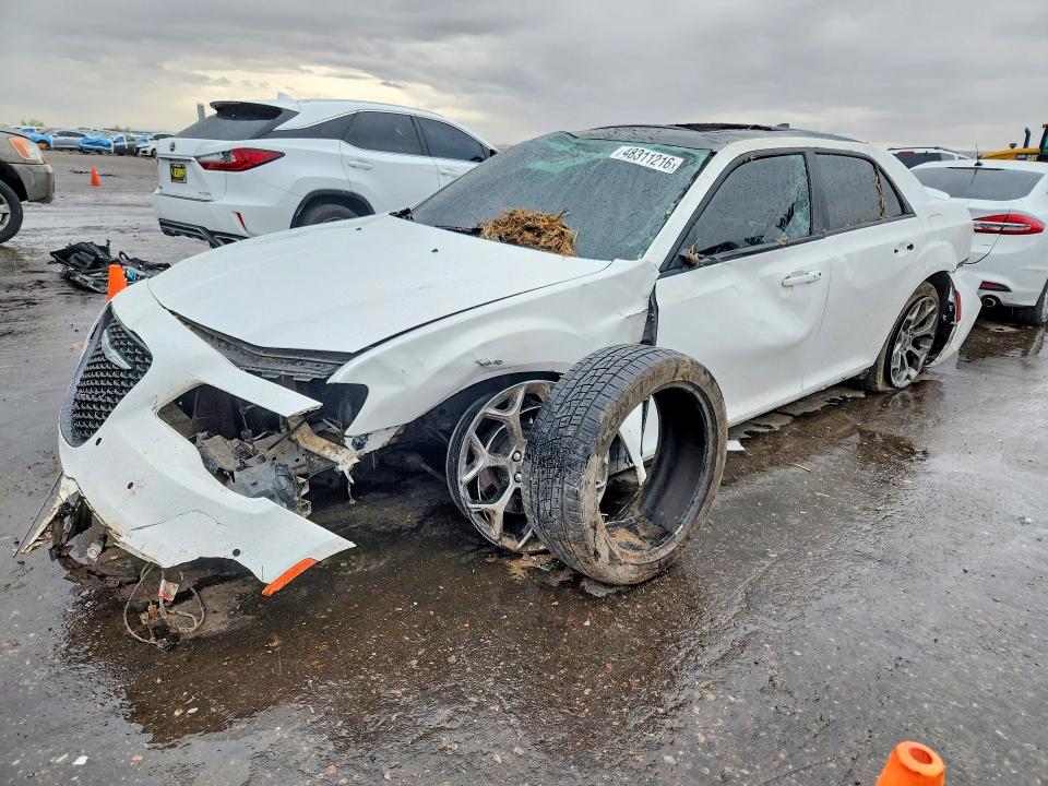 2018 CHRYSLER 300 — VIN 2C3CCABT3JH338446