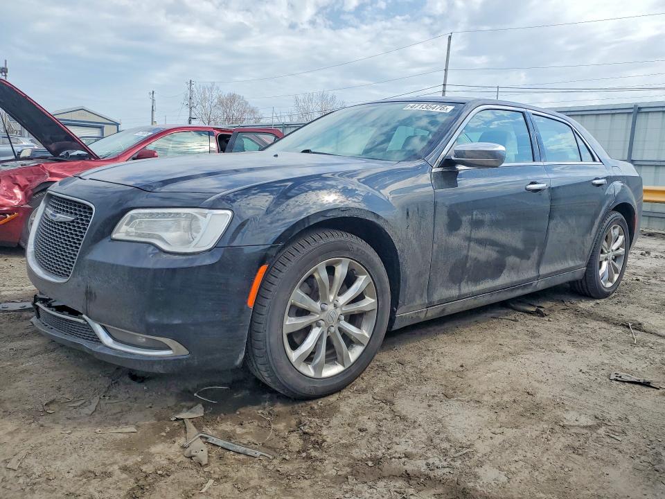 2015 CHRYSLER 300C — VIN 2C3CCAKGXFH736375