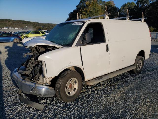 2017 GMC SAVANA G25 — VIN 1GTW7AFF3H1909816