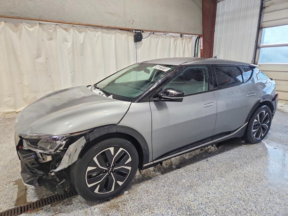 2024 KIA EV6 LIGHT — VIN KNDC34LA0R5202000