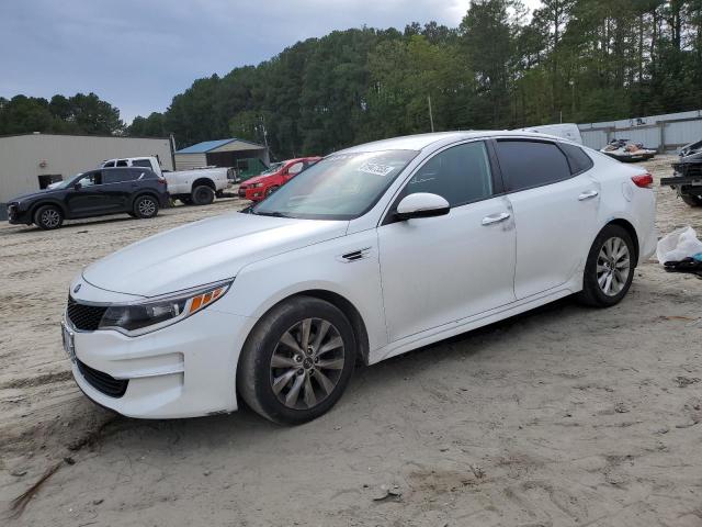 2018 KIA OPTIMA LX — VIN 5XXGT4L33JG251176
