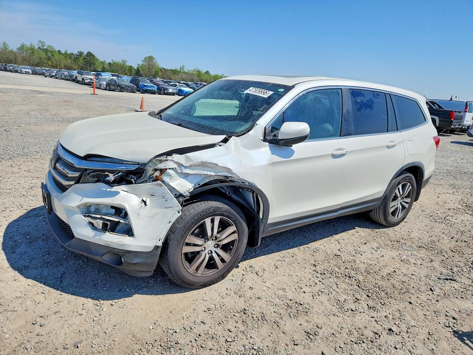 2017 HONDA PILOT — VIN 5FNYF5H60HB031785