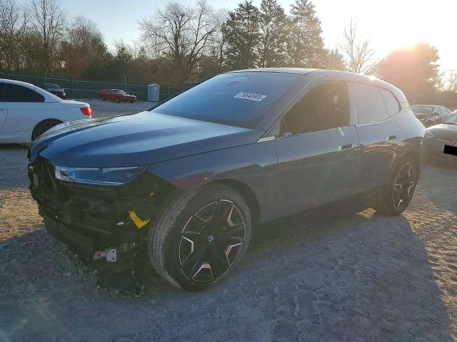 2022 BMW IX — VIN WB523CF03NCK72066