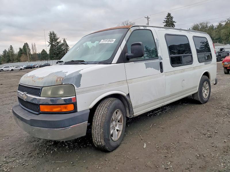 2004 CHEVROLET EXPRESS G1 — VIN 1GBFG15T841137383