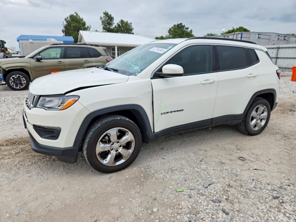 2020 JEEP COMPASS — VIN 3C4NJDBB0LT116136