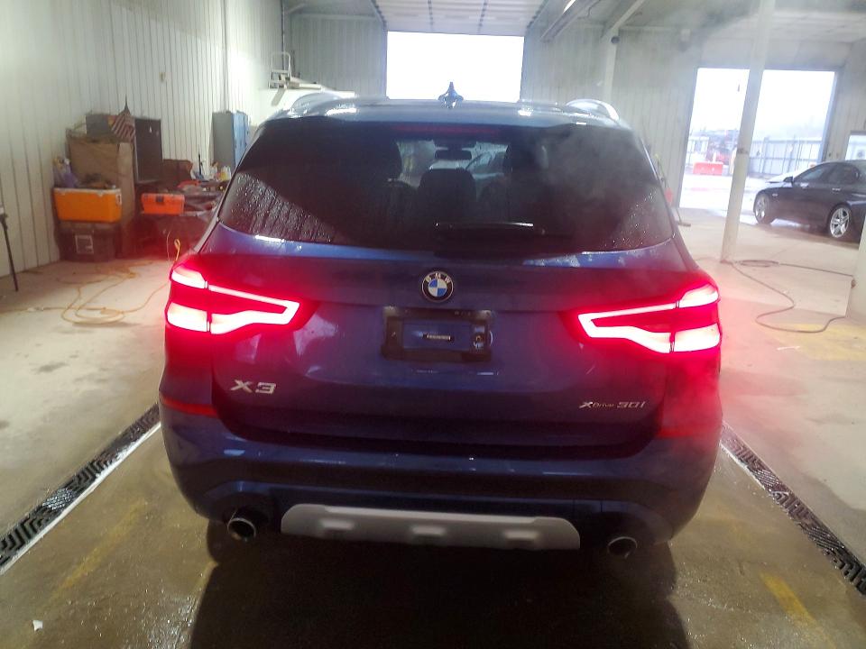 5UXTR9C53KLE18960