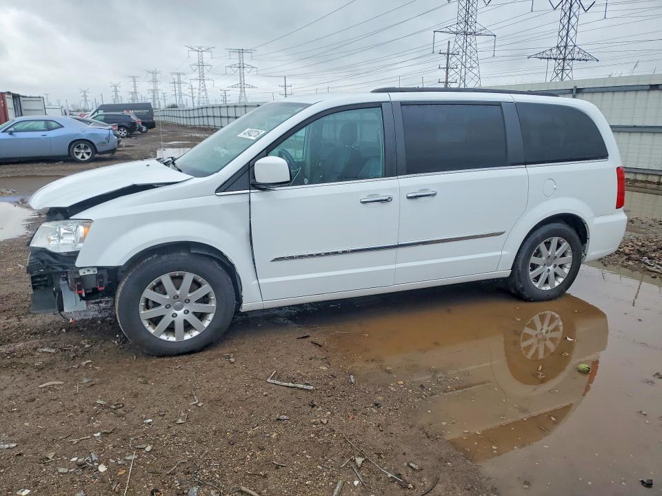 2015 CHRYSLER TOWN & COUNTRY — VIN 2C4RC1BG9FR711581