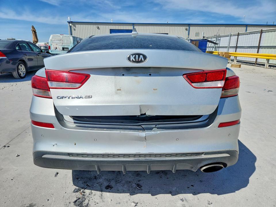 5XXGT4L39KG326027