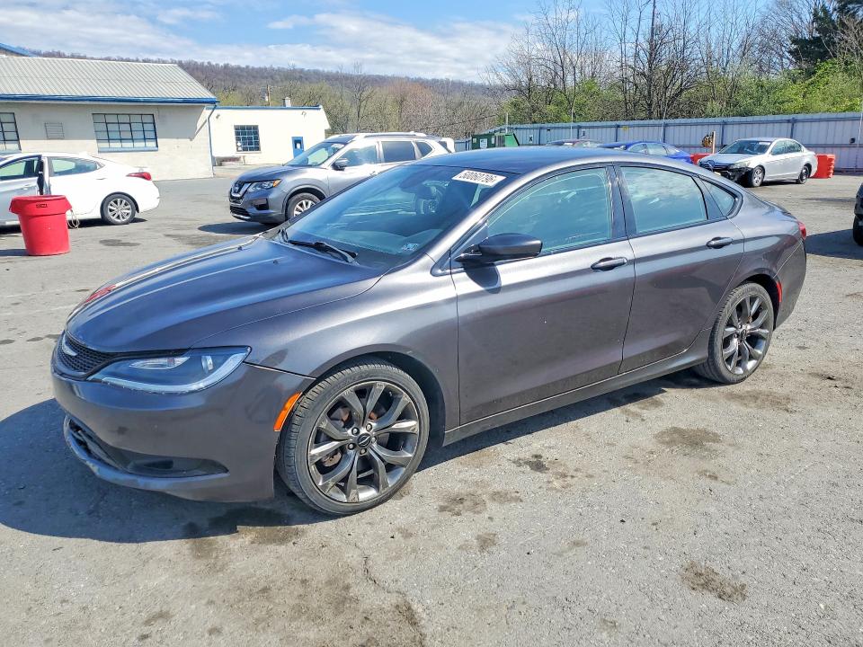 2016 CHRYSLER 200 — VIN 1C3CCCDG3GN110474