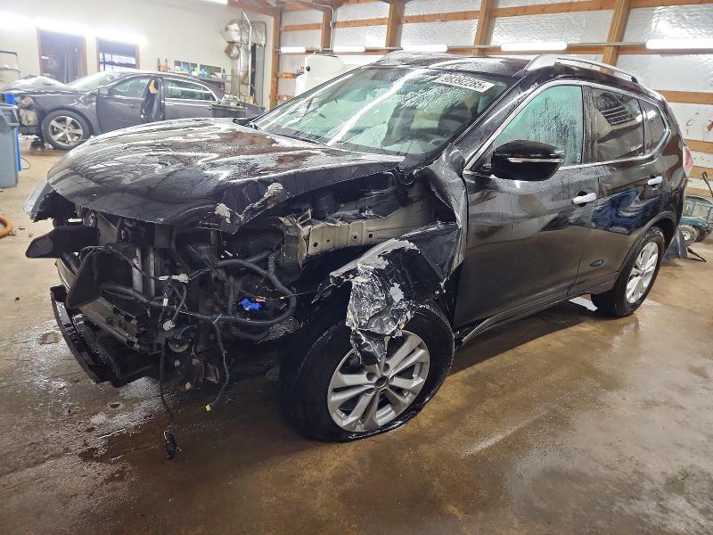 2015 NISSAN ROGUE S — VIN 5N1AT2MT9FC755470