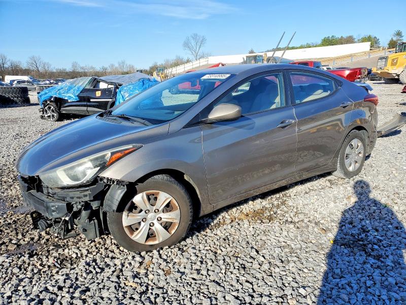 2016 HYUNDAI ELANTRA SE — VIN 5NPDH4AE1GH765811