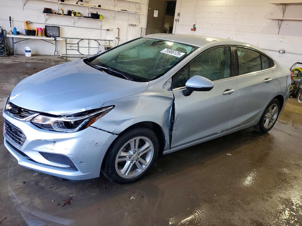 2017 CHEVROLET CRUZE — VIN 1G1BE5SM4H7157470