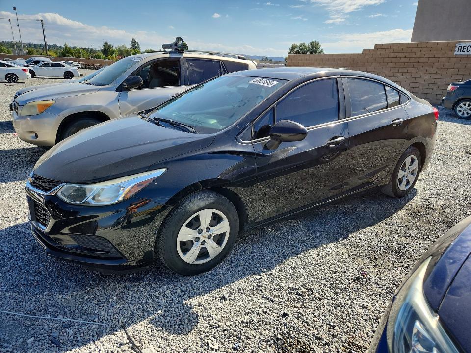 2018 CHEVROLET CRUZE — VIN 1G1BC5SM8J7173232