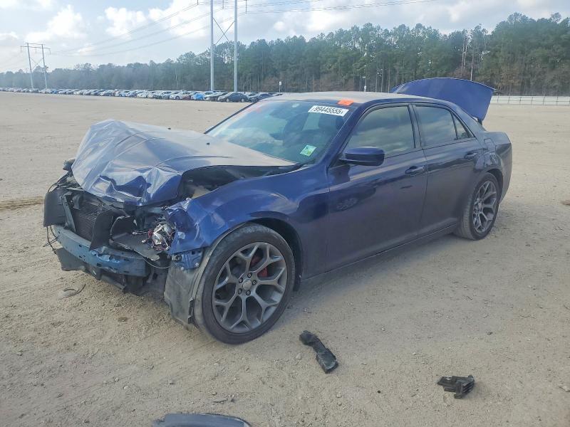 2015 CHRYSLER 300 — VIN 2C3CCABG3FH743216