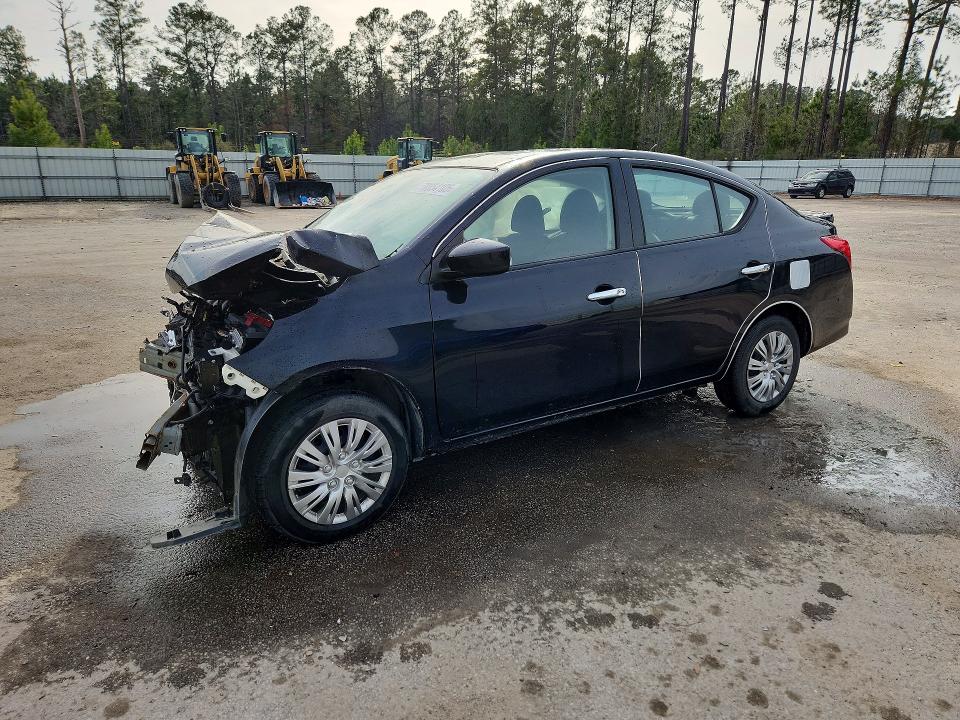 2017 NISSAN VERSA — VIN 3N1CN7AP3HL847387