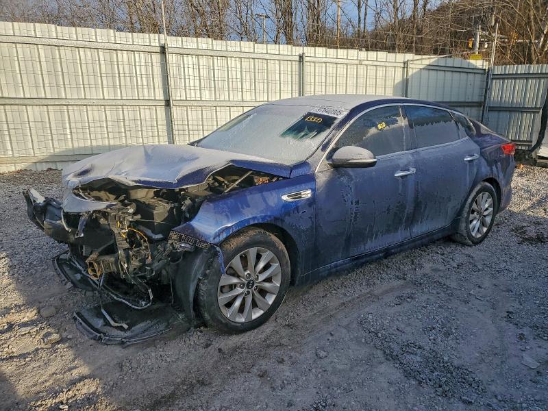 2018 KIA OPTIMA LX — VIN 5XXGT4L32JG209985