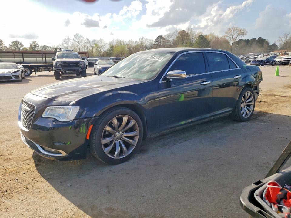 2018 CHRYSLER 300 — VIN 2C3CCAEG6JH127112