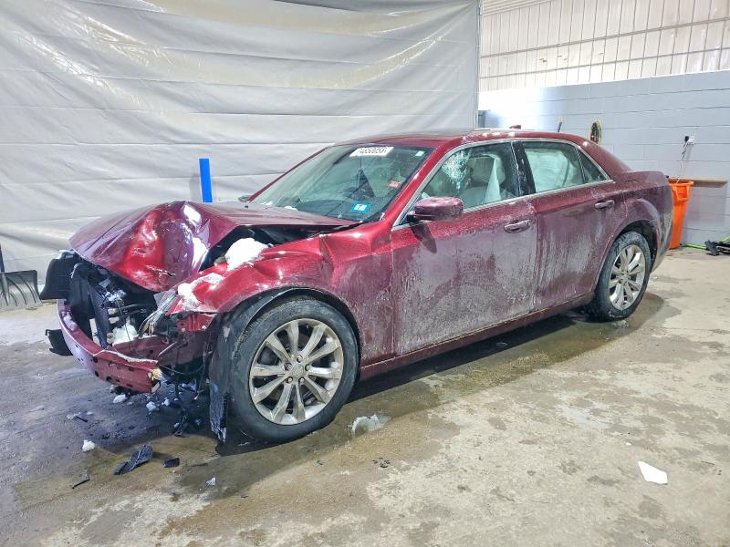 2016 CHRYSLER 300 — VIN 2C3CCARG1GH170873