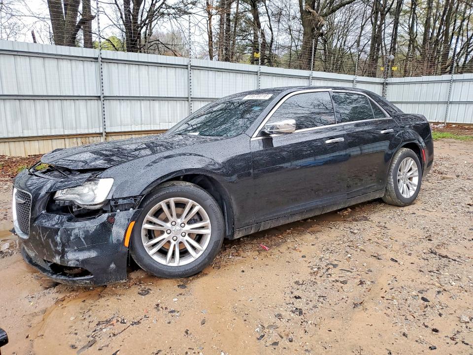 2015 CHRYSLER 300C — VIN 2C3CCAEG3FH903641