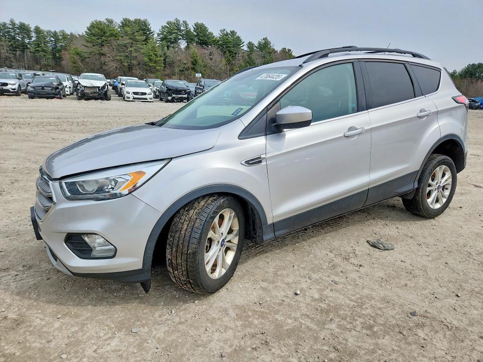 2017 FORD ESCAPE — VIN 1FMCU9G98HUA73398