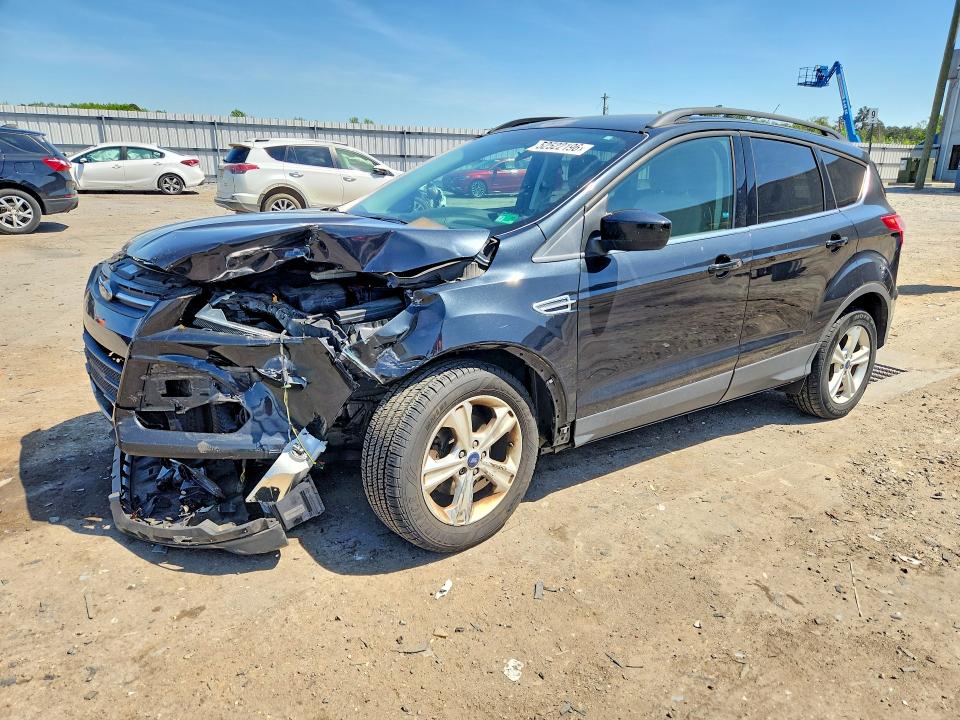2015 FORD ESCAPE — VIN 1FMCU0GXXFUC27925