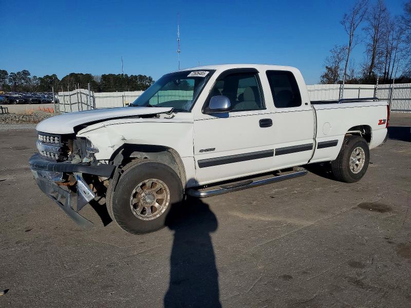 2000 CHEVROLET SILVERADO — VIN 2GCEK19TXY1171258