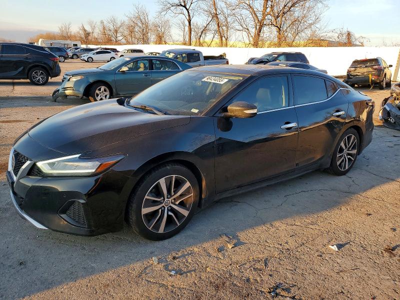 2019 NISSAN MAXIMA — VIN 1N4AA6AV0KC381676