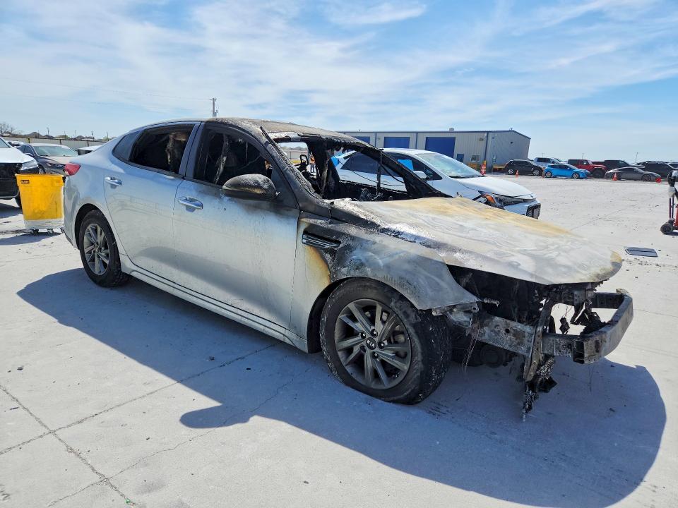 5XXGT4L39KG326027