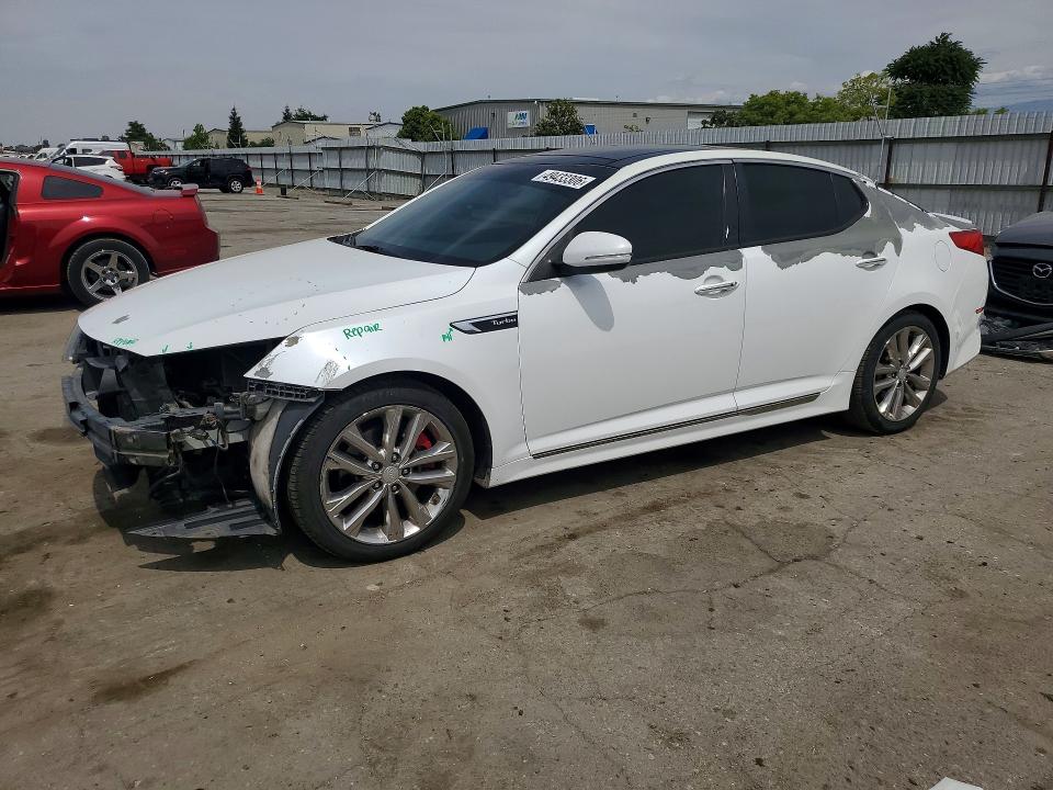 2015 KIA OPTIMA — VIN 5XXGR4A67FG391203