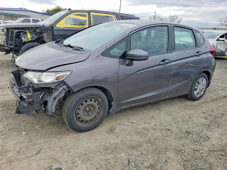 2015 HONDA FIT — VIN 3HGGK5H53FM774241