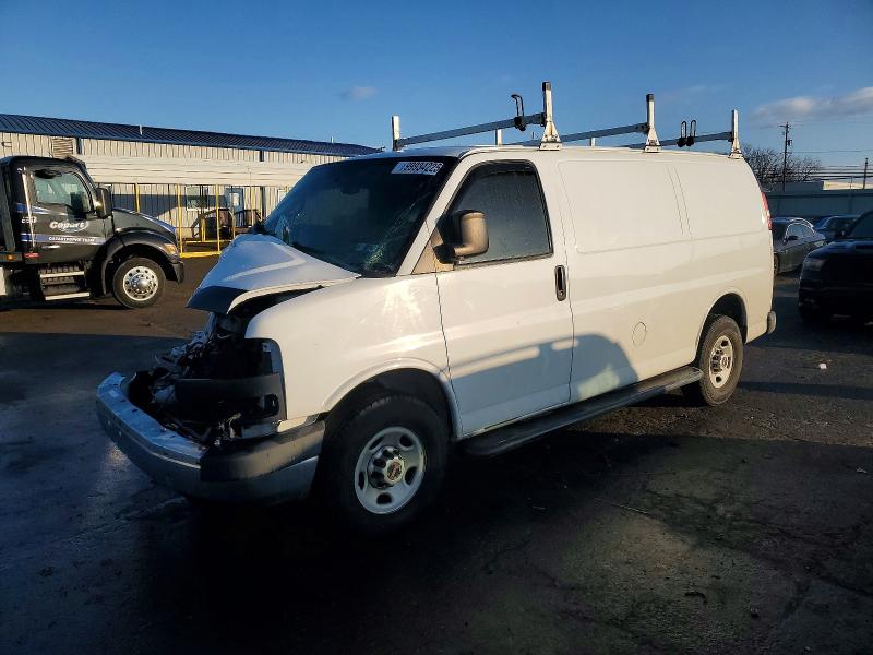 2014 GMC SAVANA G2500 — VIN 1GTW7FCA8E1905634