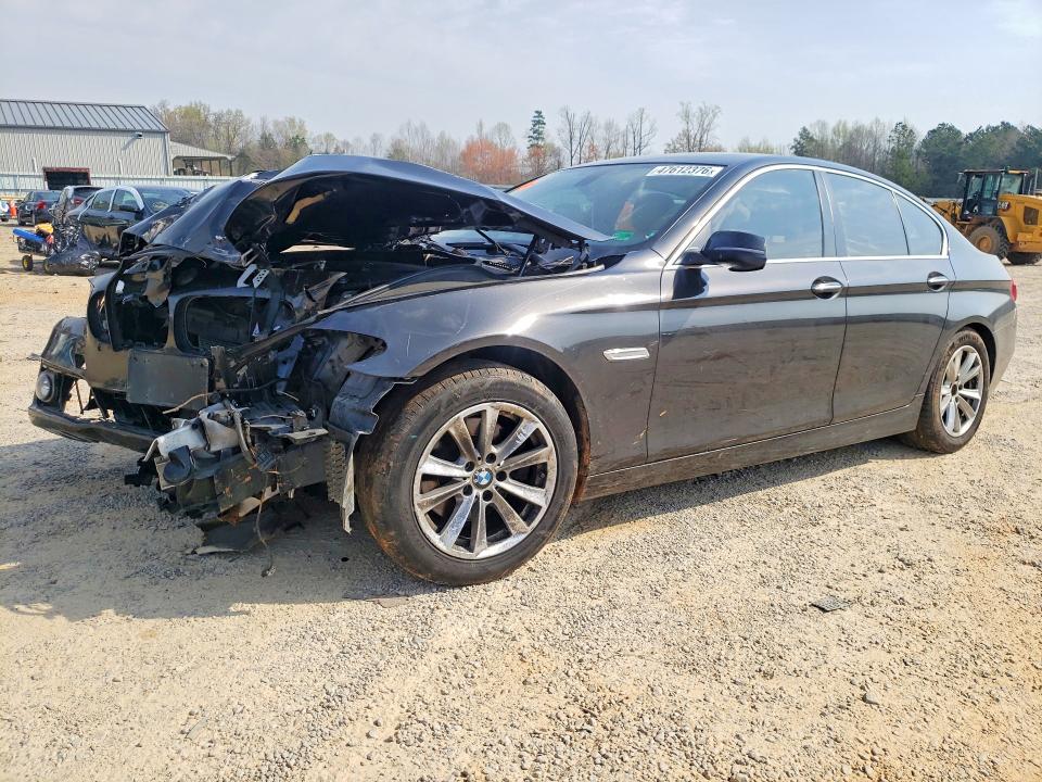 2015 BMW 528 — VIN WBA5A7C52FD623606