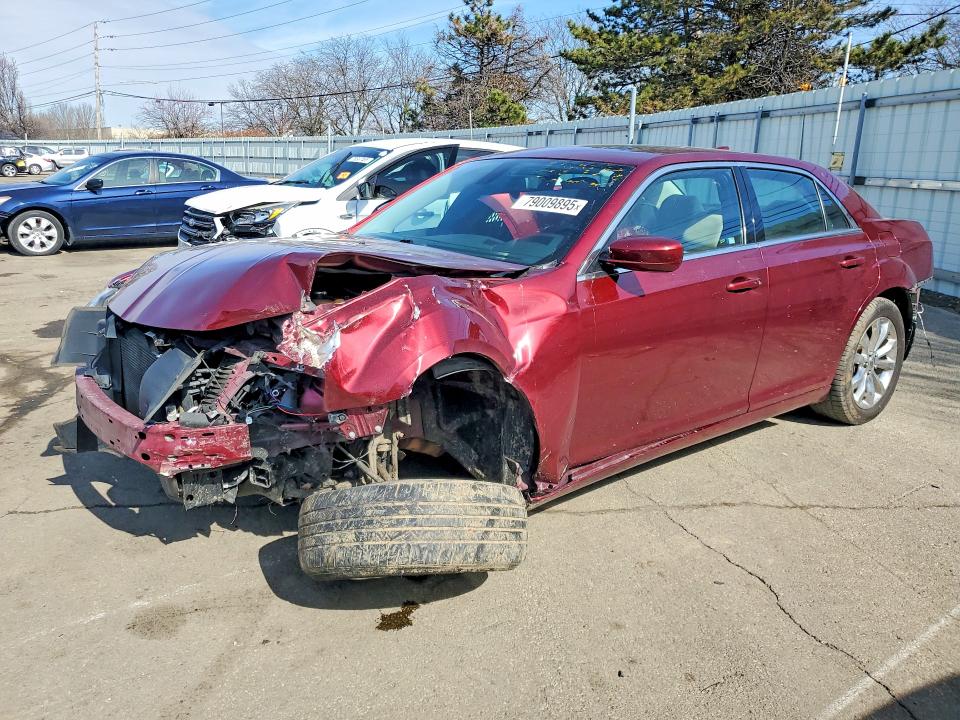 2017 CHRYSLER 300 — VIN 2C3CCARGXHH521913