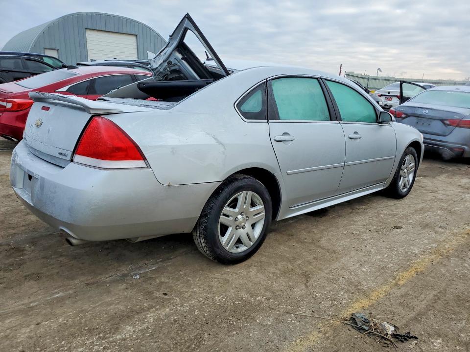 2G1WB5E38G1108748