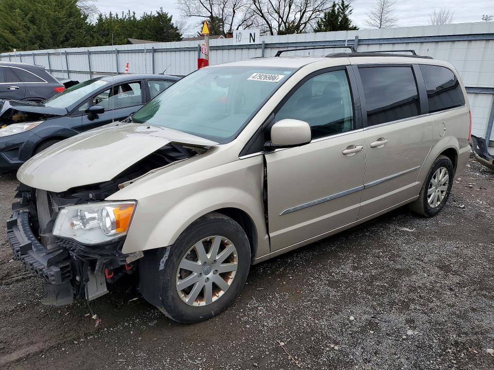 2016 CHRYSLER TOWN & COUNTRY — VIN 2C4RC1BG8GR279728