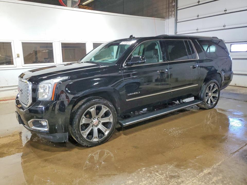 2017 GMC YUKON XL — VIN 1GKS2HKJ0HR206194
