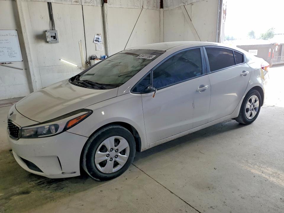 2017 KIA FORTE — VIN 3KPFK4A76HE046037