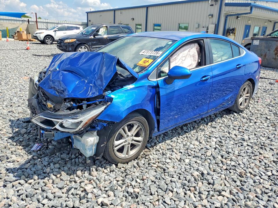 2018 CHEVROLET CRUZE — VIN 1G1BE5SM5J7241075