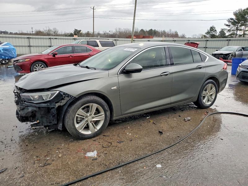 2018 BUICK REGAL — VIN W04GL6SX5J1159394