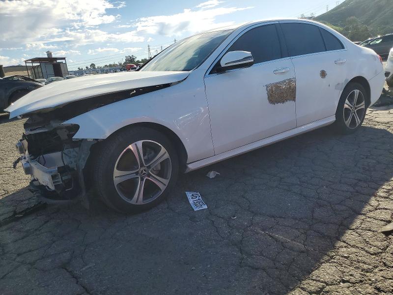 2019 MERCEDES-BENZ E 300 — VIN WDDZF4JB3KA668469