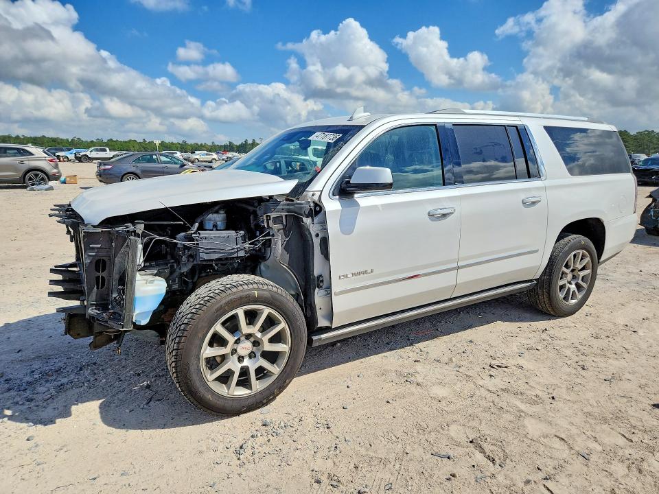 2017 GMC YUKON XL — VIN 1GKS1HKJ8HR326070