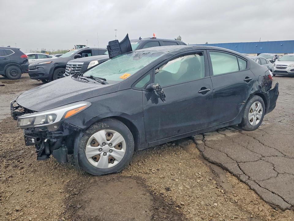 2017 KIA FORTE — VIN 3KPFK4A71HE058158