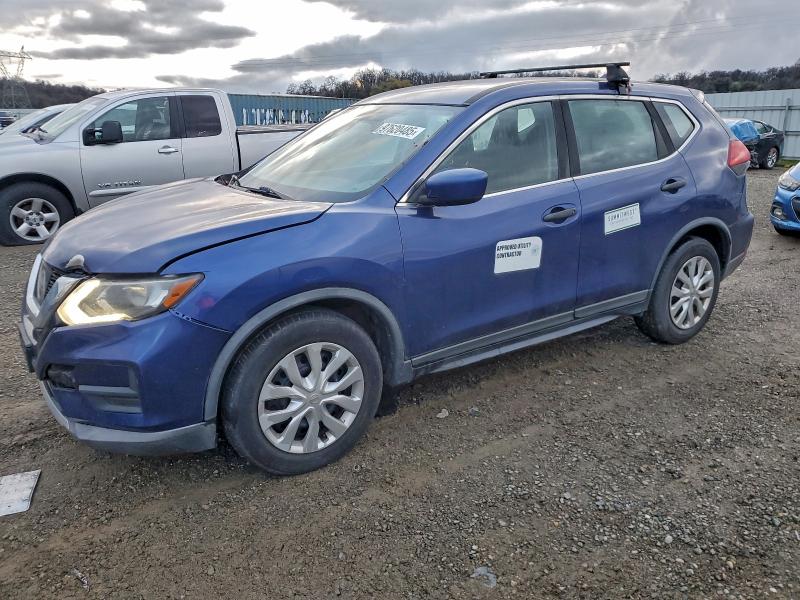 2017 NISSAN ROGUE S — VIN KNMAT2MT1HP580180