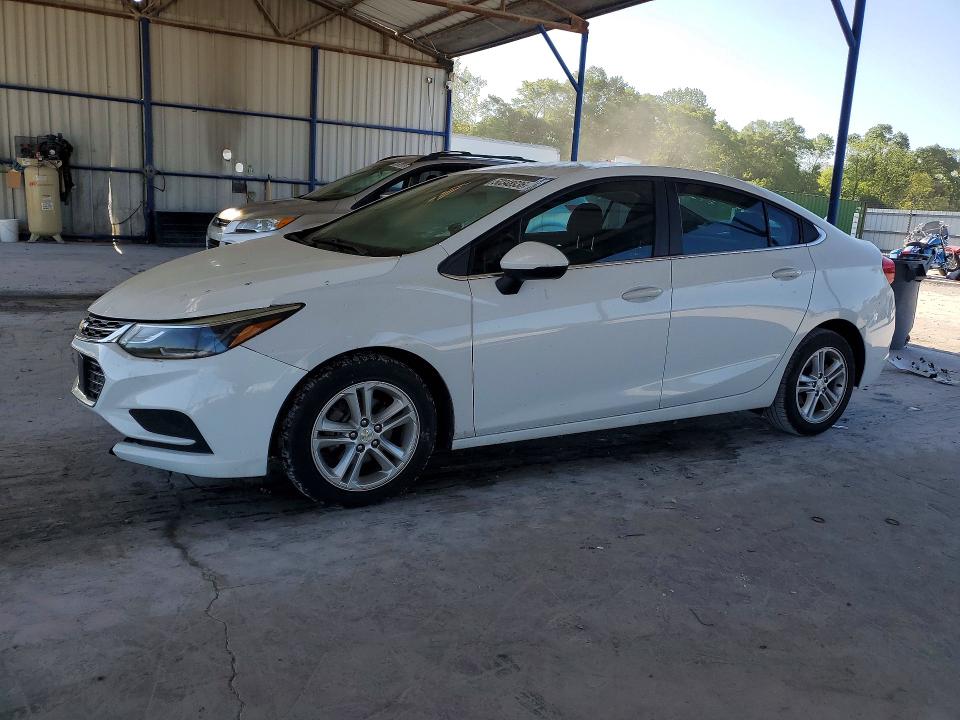 2018 CHEVROLET CRUZE — VIN 1G1BE5SM6J7104565