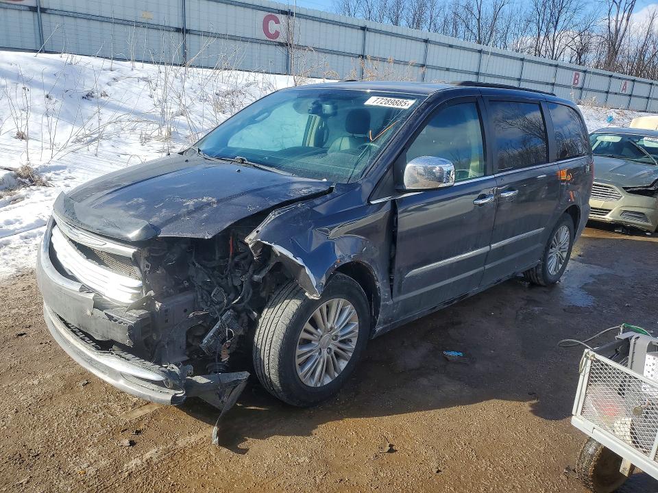 2016 CHRYSLER TOWN & COUNTRY — VIN 2C4RC1CG5GR188415