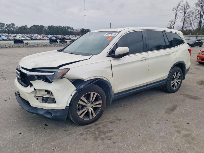 2017 HONDA PILOT — VIN 5FNYF6H58HB037735