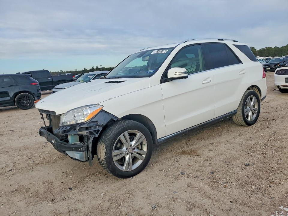 2015 MERCEDES-BENZ ML 350 4MA — VIN 4JGDA5HB3FA460138