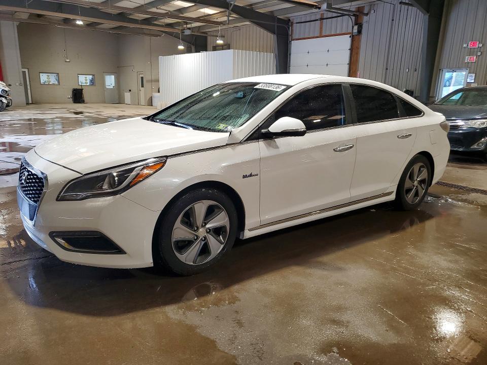 2017 HYUNDAI SONATA HYBRID — VIN KMHE34L15HA050709
