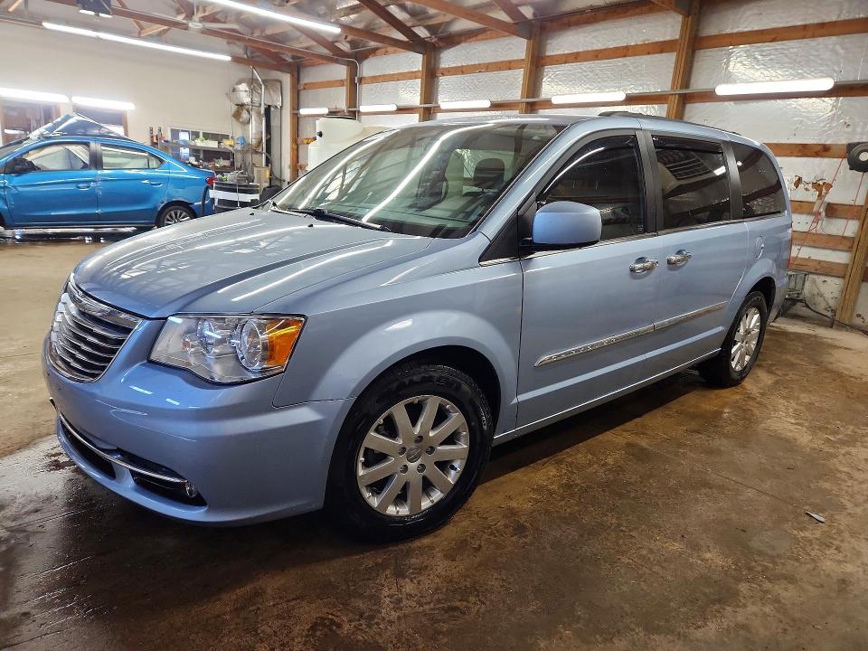 2016 CHRYSLER TOWN & COUNTRY — VIN 2C4RC1BG9GR149523