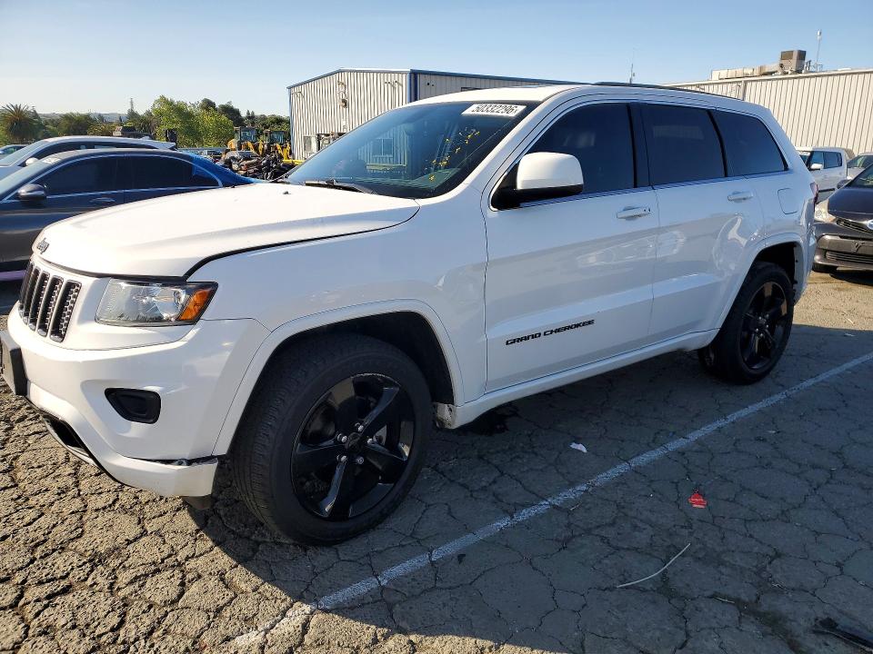 2015 JEEP GRAND CHEROKEE — VIN 1C4RJEAG4FC857054